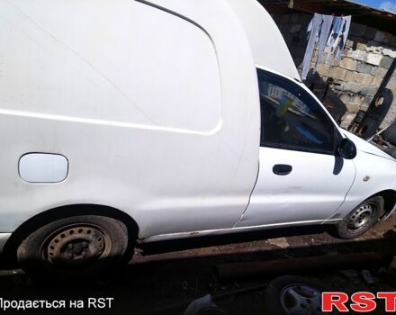ЗАЗ Ланос Пікап, об'ємом двигуна 1.5 л та пробігом 220 тис. км за 2700 $, фото 1 на Automoto.ua