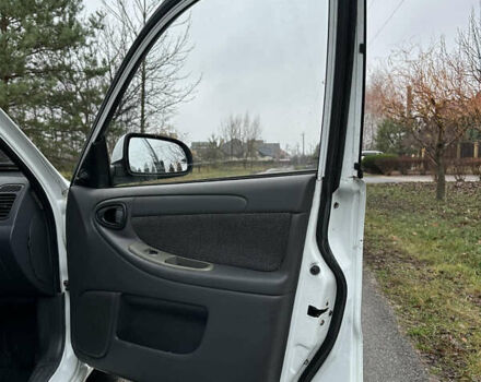 Белый ЗАЗ Ланос, объемом двигателя 1.5 л и пробегом 280 тыс. км за 2850 $, фото 11 на Automoto.ua