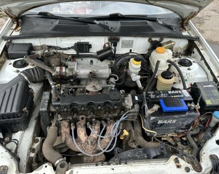 Білий ЗАЗ Ланос, об'ємом двигуна 1.5 л та пробігом 240 тис. км за 1600 $, фото 5 на Automoto.ua