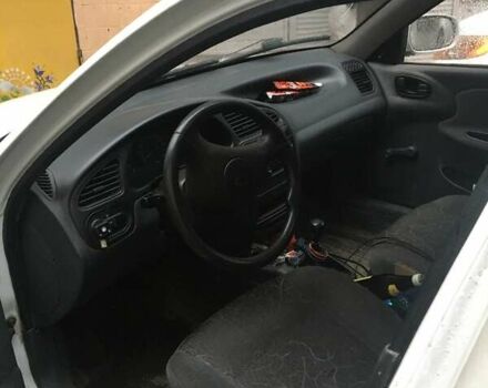 Белый ЗАЗ Ланос, объемом двигателя 1.5 л и пробегом 195 тыс. км за 2000 $, фото 4 на Automoto.ua