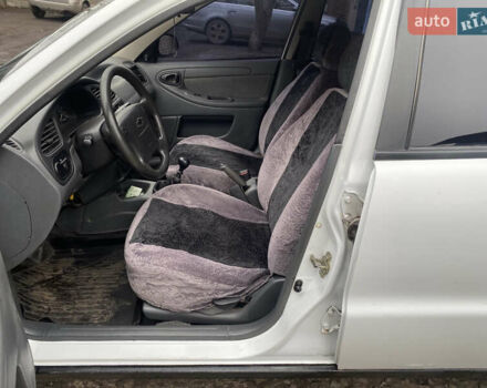 Білий ЗАЗ Ланос, об'ємом двигуна 1.5 л та пробігом 259 тис. км за 2400 $, фото 9 на Automoto.ua