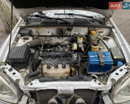 Білий ЗАЗ Ланос, об'ємом двигуна 1.5 л та пробігом 259 тис. км за 2400 $, фото 13 на Automoto.ua