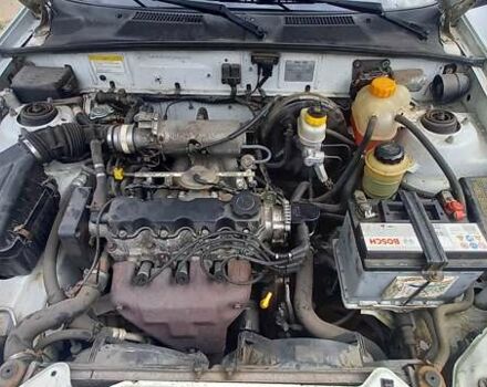 Белый ЗАЗ Ланос, объемом двигателя 1.5 л и пробегом 91 тыс. км за 3200 $, фото 4 на Automoto.ua