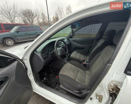 Білий ЗАЗ Ланос, об'ємом двигуна 1.5 л та пробігом 180 тис. км за 1650 $, фото 11 на Automoto.ua