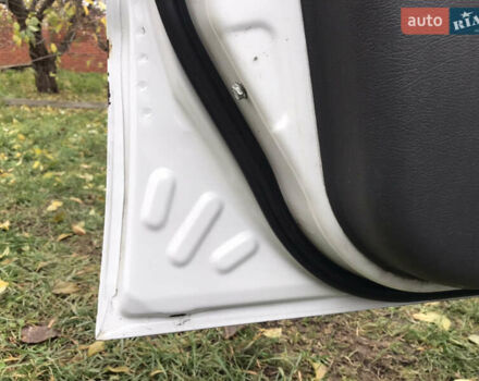 Белый ЗАЗ Ланос, объемом двигателя 1.5 л и пробегом 150 тыс. км за 1750 $, фото 16 на Automoto.ua