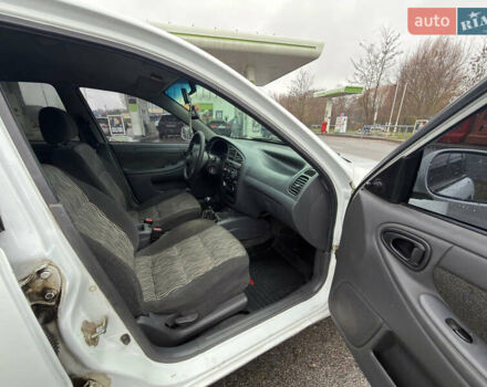 Білий ЗАЗ Ланос, об'ємом двигуна 1.5 л та пробігом 180 тис. км за 1650 $, фото 15 на Automoto.ua