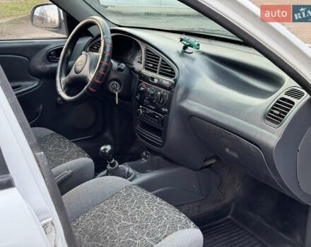 Белый ЗАЗ Ланос, объемом двигателя 1.5 л и пробегом 280 тыс. км за 2000 $, фото 12 на Automoto.ua