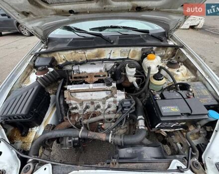 Белый ЗАЗ Ланос, объемом двигателя 1.4 л и пробегом 105 тыс. км за 1999 $, фото 5 на Automoto.ua