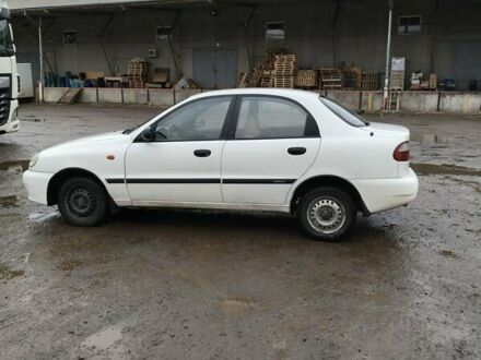 Белый ЗАЗ Ланос, объемом двигателя 1.3 л и пробегом 249 тыс. км за 1500 $, фото 1 на Automoto.ua