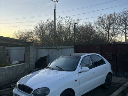 Білий ЗАЗ Ланос, об'ємом двигуна 1.6 л та пробігом 150 тис. км за 2600 $, фото 1 на Automoto.ua