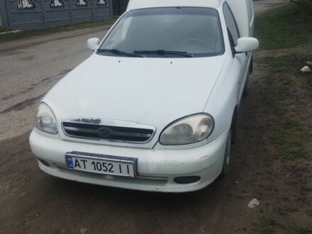 ЗАЗ Ланос 2012 в Ивано-Франковске на Automoto.ua Белый ЗАЗ Ланос, объемом двигателя 1.5 л и пробегом 215 тыс. км за 1500 $, фото 1 на Automoto.ua