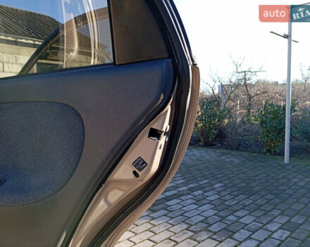 Бежевий ЗАЗ Ланос, об'ємом двигуна 1.39 л та пробігом 225 тис. км за 2600 $, фото 5 на Automoto.ua