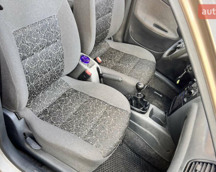 Бежевий ЗАЗ Ланос, об'ємом двигуна 1.4 л та пробігом 130 тис. км за 2360 $, фото 27 на Automoto.ua