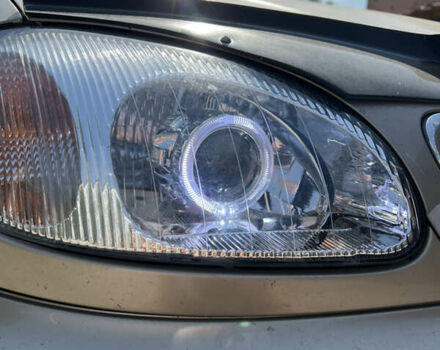 Бежевый ЗАЗ Ланос, объемом двигателя 1.39 л и пробегом 215 тыс. км за 2300 $, фото 2 на Automoto.ua