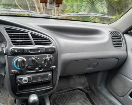 Бежевый ЗАЗ Ланос, объемом двигателя 1.5 л и пробегом 292 тыс. км за 2650 $, фото 2 на Automoto.ua