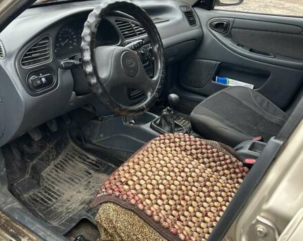 Бежевый ЗАЗ Ланос, объемом двигателя 1.5 л и пробегом 367 тыс. км за 1700 $, фото 5 на Automoto.ua