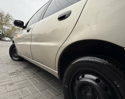 Бежевый ЗАЗ Ланос, объемом двигателя 1.5 л и пробегом 200 тыс. км за 2300 $, фото 2 на Automoto.ua