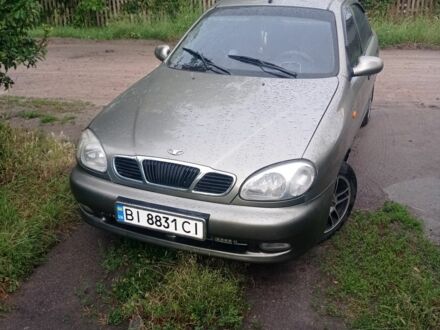 Бежевый ЗАЗ Ланос, объемом двигателя 1.4 л и пробегом 198 тыс. км за 1750 $, фото 1 на Automoto.ua