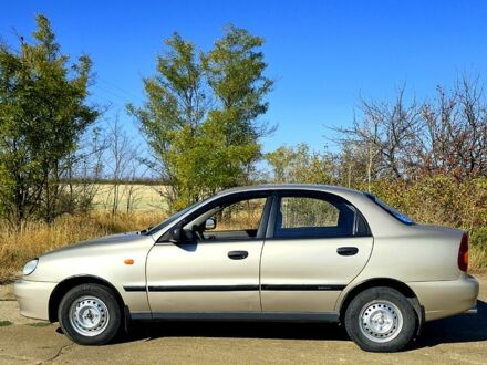 Бежевий ЗАЗ Ланос, об'ємом двигуна 1.3 л та пробігом 0 тис. км за 2200 $, фото 1 на Automoto.ua