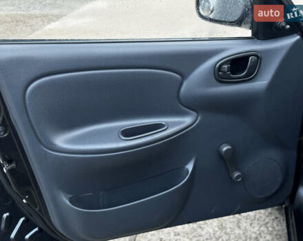 Черный ЗАЗ Ланос, объемом двигателя 1.6 л и пробегом 277 тыс. км за 2999 $, фото 13 на Automoto.ua