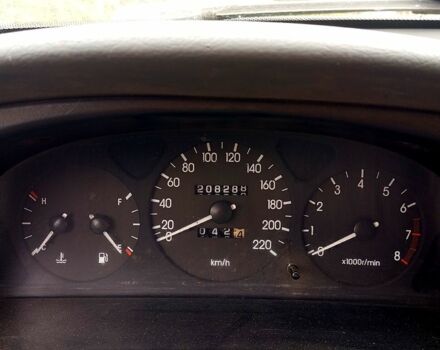 Черный ЗАЗ Ланос, объемом двигателя 1.6 л и пробегом 200 тыс. км за 2500 $, фото 4 на Automoto.ua