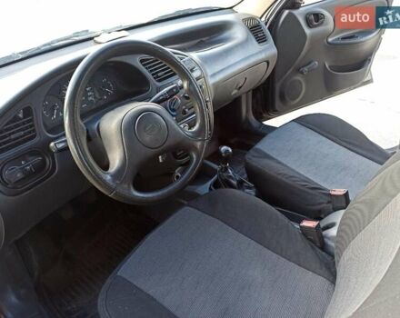 Черный ЗАЗ Ланос, объемом двигателя 1.6 л и пробегом 199 тыс. км за 2800 $, фото 5 на Automoto.ua