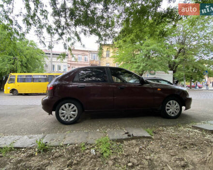 Червоний ЗАЗ Ланос, об'ємом двигуна 1.5 л та пробігом 293 тис. км за 2500 $, фото 3 на Automoto.ua