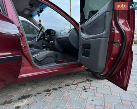 Красный ЗАЗ Ланос, объемом двигателя 1.5 л и пробегом 110 тыс. км за 4250 $, фото 4 на Automoto.ua
