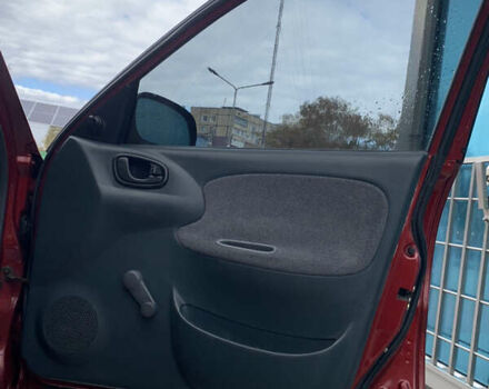 Красный ЗАЗ Ланос, объемом двигателя 1.5 л и пробегом 370 тыс. км за 2550 $, фото 7 на Automoto.ua
