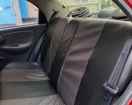 Червоний ЗАЗ Ланос, об'ємом двигуна 1.5 л та пробігом 200 тис. км за 1800 $, фото 3 на Automoto.ua