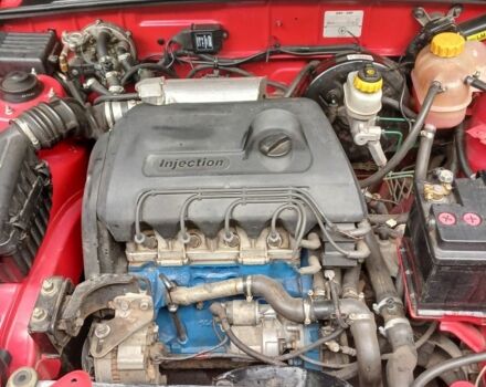 Красный ЗАЗ Ланос, объемом двигателя 1.4 л и пробегом 65 тыс. км за 3700 $, фото 7 на Automoto.ua