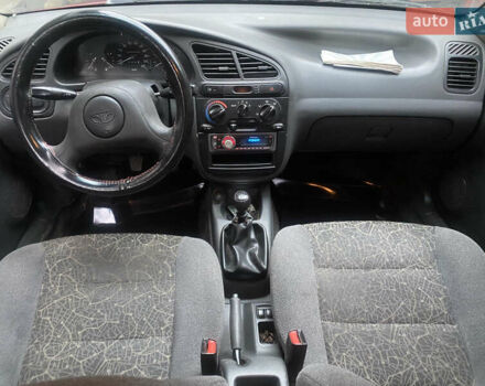 Красный ЗАЗ Ланос, объемом двигателя 1.5 л и пробегом 200 тыс. км за 1950 $, фото 13 на Automoto.ua