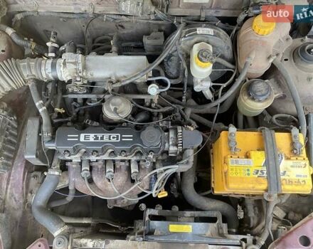 Червоний ЗАЗ Ланос, об'ємом двигуна 1.5 л та пробігом 206 тис. км за 2250 $, фото 9 на Automoto.ua