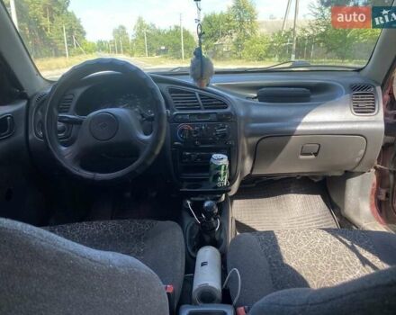 Червоний ЗАЗ Ланос, об'ємом двигуна 1.5 л та пробігом 206 тис. км за 2250 $, фото 4 на Automoto.ua