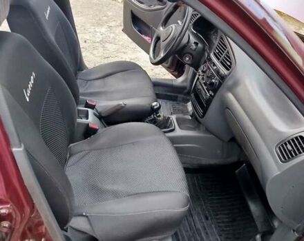 Красный ЗАЗ Ланос, объемом двигателя 1.6 л и пробегом 147 тыс. км за 2500 $, фото 4 на Automoto.ua