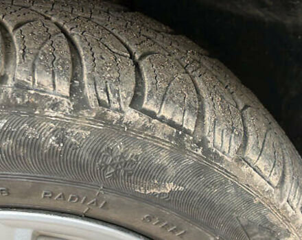 Красный ЗАЗ Ланос, объемом двигателя 1.39 л и пробегом 123 тыс. км за 3000 $, фото 1 на Automoto.ua