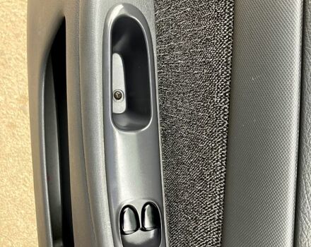 Красный ЗАЗ Ланос, объемом двигателя 1.5 л и пробегом 159 тыс. км за 3750 $, фото 7 на Automoto.ua