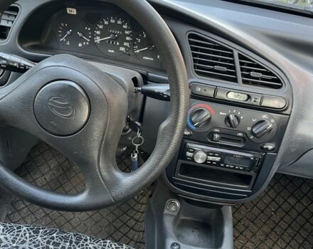 Красный ЗАЗ Ланос, объемом двигателя 1.5 л и пробегом 250 тыс. км за 1799 $, фото 2 на Automoto.ua