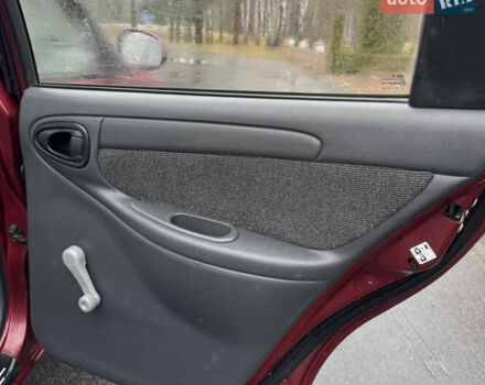 Красный ЗАЗ Ланос, объемом двигателя 1.5 л и пробегом 98 тыс. км за 3300 $, фото 18 на Automoto.ua