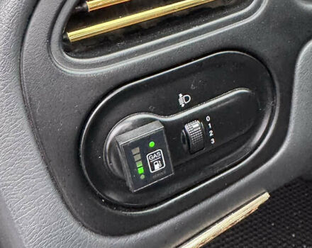 Красный ЗАЗ Ланос, объемом двигателя 1.5 л и пробегом 98 тыс. км за 3300 $, фото 11 на Automoto.ua