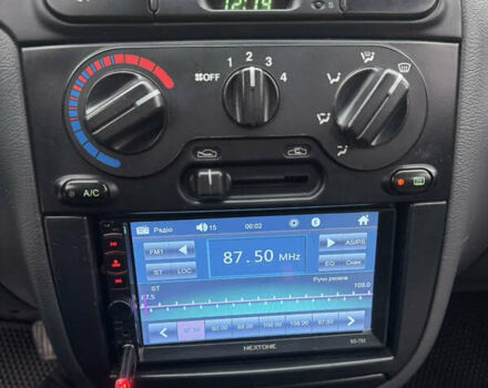 Красный ЗАЗ Ланос, объемом двигателя 1.5 л и пробегом 98 тыс. км за 3300 $, фото 10 на Automoto.ua