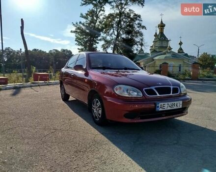 Красный ЗАЗ Ланос, объемом двигателя 1.5 л и пробегом 237 тыс. км за 2400 $, фото 1 на Automoto.ua
