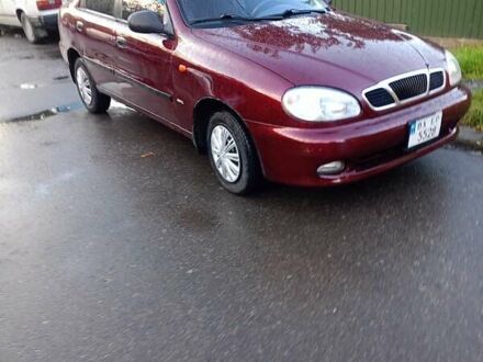 Красный ЗАЗ Ланос, объемом двигателя 1.5 л и пробегом 290 тыс. км за 2250 $, фото 1 на Automoto.ua