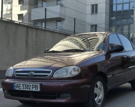 Красный ЗАЗ Ланос, объемом двигателя 1.5 л и пробегом 150 тыс. км за 2100 $, фото 1 на Automoto.ua