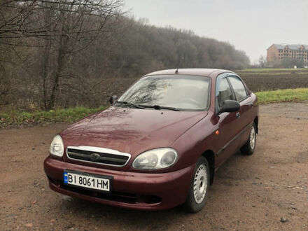 Красный ЗАЗ Ланос, объемом двигателя 1.6 л и пробегом 185 тыс. км за 2300 $, фото 1 на Automoto.ua