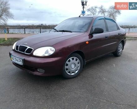 Красный ЗАЗ Ланос, объемом двигателя 1.5 л и пробегом 156 тыс. км за 3600 $, фото 1 на Automoto.ua