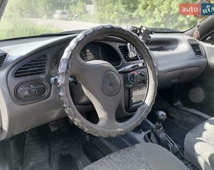 ЗАЗ Ланос, объемом двигателя 1.39 л и пробегом 206 тыс. км за 2000 $, фото 15 на Automoto.ua