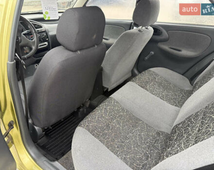 Желтый ЗАЗ Ланос, объемом двигателя 1.4 л и пробегом 153 тыс. км за 2200 $, фото 9 на Automoto.ua