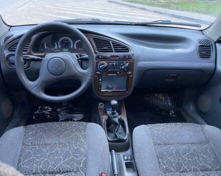 Желтый ЗАЗ Ланос, объемом двигателя 1.4 л и пробегом 210 тыс. км за 1750 $, фото 5 на Automoto.ua