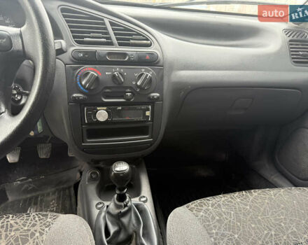 Желтый ЗАЗ Ланос, объемом двигателя 1.5 л и пробегом 219 тыс. км за 3200 $, фото 11 на Automoto.ua